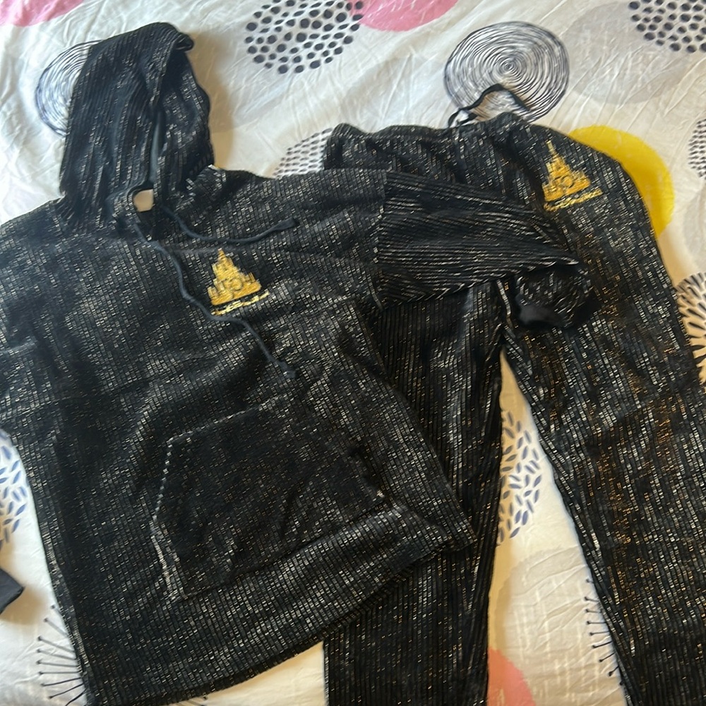 Disney Walt Disney Workd 50th Anniversary track suit. EUC worn twice .